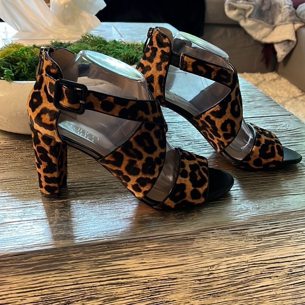 Franco Sarto Hazelle Leopard Pony Hair Block Heel Sandals sz 9 NWOT Mob Wife
